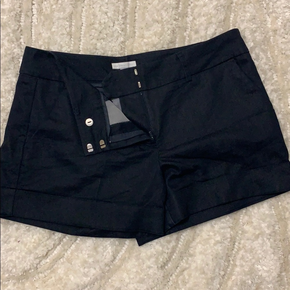 Gently used shorts (DARK DENIM)